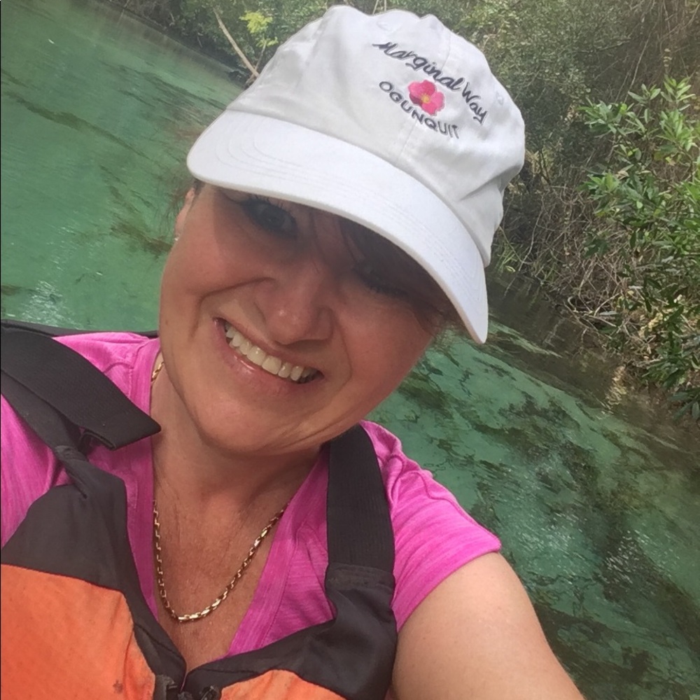 Meet your Posher, Brenda